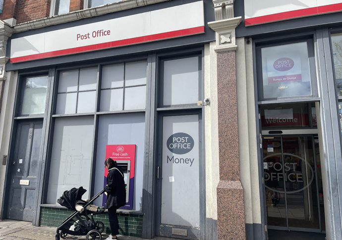 Fears over future of post office Post office in Upper Street IMG_6958